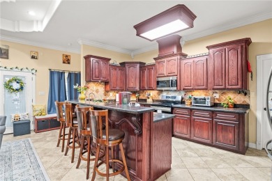 Stunning 4 bedroom 2 bath house features 12' ceilings over-sized on L.E. Ramey Golf Course in Texas - for sale on GolfHomes.com, golf home, golf lot