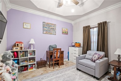 Stunning 4 bedroom 2 bath house features 12' ceilings over-sized on L.E. Ramey Golf Course in Texas - for sale on GolfHomes.com, golf home, golf lot
