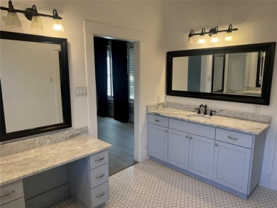 Extremely cute, renovated bungalow just outside of the Bishop on Stevens Park Golf Course in Texas - for sale on GolfHomes.com, golf home, golf lot