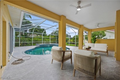 Welcome to 11810 Woodshire Circle-an inviting 3-bedroom on Gateway Golf and Country Club in Florida - for sale on GolfHomes.com, golf home, golf lot