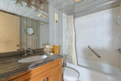 Welcome to this beautifully maintained 2Beds, 2Baths penthouse on  in Florida - for sale on GolfHomes.com, golf home, golf lot