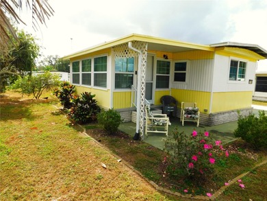 This inviting single-wide home in Betmar Acres, a friendly 55+ on Betmar Acres Golf Club in Florida - for sale on GolfHomes.com, golf home, golf lot