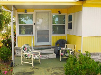 This inviting single-wide home in Betmar Acres, a friendly 55+ on Betmar Acres Golf Club in Florida - for sale on GolfHomes.com, golf home, golf lot