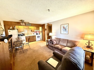 Enjoy easy low maintenance living in this charming 1 bedroom, 1 on Shangri La Golf Resort and Club in Oklahoma - for sale on GolfHomes.com, golf home, golf lot