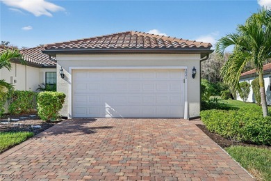 Live your vacation dream in this 2 Bedroom plus a Den with 2 on Panther Run Golf Club in Florida - for sale on GolfHomes.com, golf home, golf lot