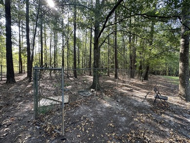 Opportunity awaits at 707 Pebblebrook Road in Woodbury on Pebblebrook Golf Club in Georgia - for sale on GolfHomes.com, golf home, golf lot