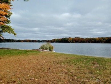 Check out this gorgeous waterfront lot on Lake Lancelot in on Lakeside Golf Course in Michigan - for sale on GolfHomes.com, golf home, golf lot
