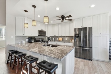 Elegant, updated 1,976 sq ft home offering sweeping views of on Holiday Island Executive Golf Course in Arkansas - for sale on GolfHomes.com, golf home, golf lot