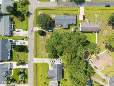Affordable coastal living! This 0.22-acre lot in a quiet on Thistle Golf Club in North Carolina - for sale on GolfHomes.com, golf home, golf lot