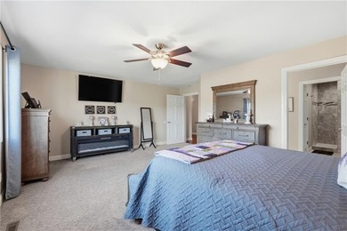 Elegant, updated 1,976 sq ft home offering sweeping views of on Holiday Island Executive Golf Course in Arkansas - for sale on GolfHomes.com, golf home, golf lot