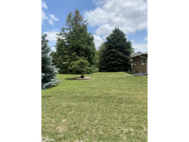Updated Price! All brick ranch style home located on a corner on Carroll Municipal Golf Course in Iowa - for sale on GolfHomes.com, golf home, golf lot