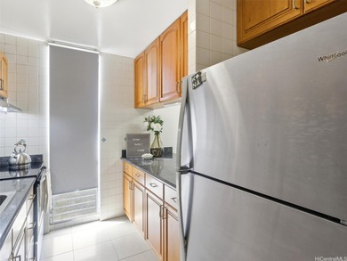 Newly renovated corner end spacious 2 bedrooms in Kahana Kai on Honolulu Country Club in Hawaii - for sale on GolfHomes.com, golf home, golf lot