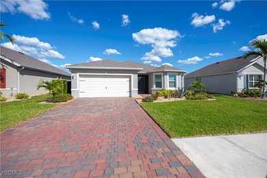 This charming 2019 well cared for 3/2 Eastham floorplan with on Sabal Springs Golf and Racquet Club in Florida - for sale on GolfHomes.com, golf home, golf lot