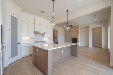 ON GOLD COURSE BACKING EAST!!! ASK ABOUT OUR CLOSING COST on The Club At Comanche Trace in Texas - for sale on GolfHomes.com, golf home, golf lot