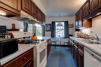 Welcome to 1084 W Star Circle--an inviting 3-bedroom, 2-bath on Christmas Lake Golf Course in Indiana - for sale on GolfHomes.com, golf home, golf lot