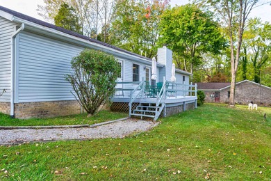Welcome to 1084 W Star Circle--an inviting 3-bedroom, 2-bath on Christmas Lake Golf Course in Indiana - for sale on GolfHomes.com, golf home, golf lot