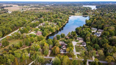 Welcome to 1084 W Star Circle--an inviting 3-bedroom, 2-bath on Christmas Lake Golf Course in Indiana - for sale on GolfHomes.com, golf home, golf lot