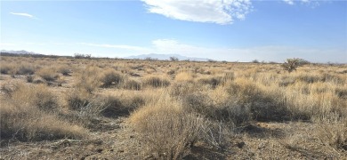 **Spacious .61-Acre Lot in Valle Vista - A Premier Golf Course on Valle Vista Golf Course in Arizona - for sale on GolfHomes.com, golf home, golf lot