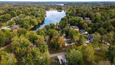 Welcome to 1084 W Star Circle--an inviting 3-bedroom, 2-bath on Christmas Lake Golf Course in Indiana - for sale on GolfHomes.com, golf home, golf lot