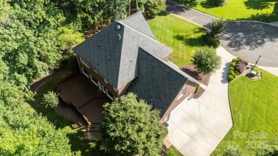 Full brick, two story beautiful home in fantastic Shannamara on The Divide Golf Club in North Carolina - for sale on GolfHomes.com, golf home, golf lot