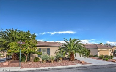 Stunning in Sun City Anthem! Gorgeous Lincoln Model with 3 on Revere Golf Club in Nevada - for sale on GolfHomes.com, golf home, golf lot