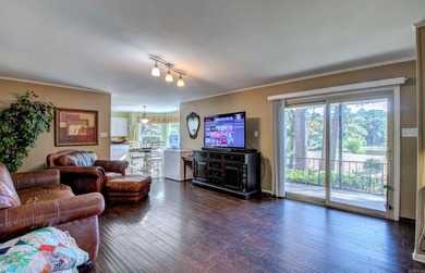 This spacious home in Foxwood offers 3 bedrooms and 3 1/2  baths on Foxwood Golf Club in Arkansas - for sale on GolfHomes.com, golf home, golf lot