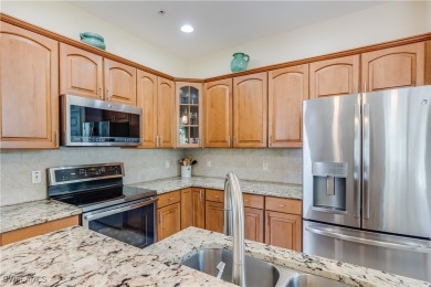 Welcome to your own personal paradise! 3 bed/2 bath corner unit on Spanish Wells Golf and Country Club in Florida - for sale on GolfHomes.com, golf home, golf lot