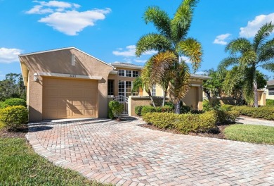 Beautiful 3/2/2 home on a secluded CUL-DE-SAC offering both GOLF on Scepter Golf Club in Florida - for sale on GolfHomes.com, golf home, golf lot