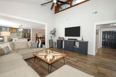 Discover comfort and privacy in this charming and updated on Rio Pinar Golf and Country Club in Florida - for sale on GolfHomes.com, golf home, golf lot