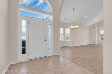2 bed, 2 bath home in the desirable 55+ Renaissance Adult on Renaissance Country Club in New Jersey - for sale on GolfHomes.com, golf home, golf lot