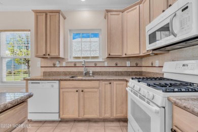 2 bed, 2 bath home in the desirable 55+ Renaissance Adult on Renaissance Country Club in New Jersey - for sale on GolfHomes.com, golf home, golf lot