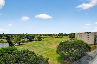 Penthouse views in this 1 BR, 1.5 BA with Den that can be used on Poinciana Golf Club in Florida - for sale on GolfHomes.com, golf home, golf lot