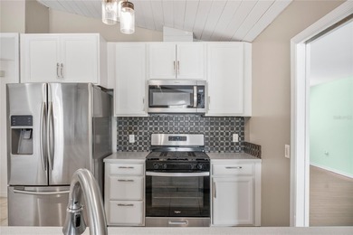 Wonderful 3-bedroom 2-bath pool home in the desirable community on Citrus Hills Golf Club in Florida - for sale on GolfHomes.com, golf home, golf lot