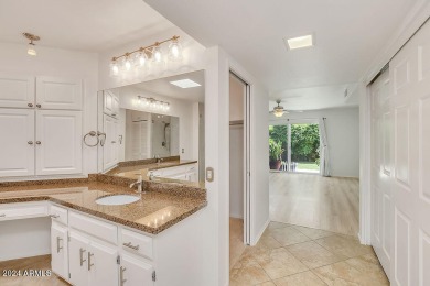 Popular Zuni model is bright, pristine and absolutely move-in on Cottonwood Country Club in Arizona - for sale on GolfHomes.com, golf home, golf lot