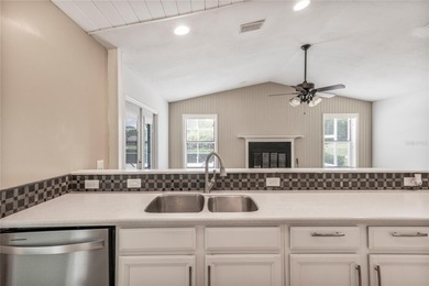 Wonderful 3-bedroom 2-bath pool home in the desirable community on Citrus Hills Golf Club in Florida - for sale on GolfHomes.com, golf home, golf lot