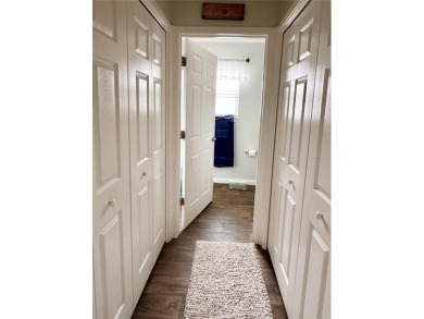 This immaculate 2 bedroom, 2 bath Moonstone Patio Villa offers 1 on Pennbrooke Fairways in Florida - for sale on GolfHomes.com, golf home, golf lot