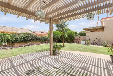 Popular Zuni model is bright, pristine and absolutely move-in on Cottonwood Country Club in Arizona - for sale on GolfHomes.com, golf home, golf lot