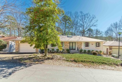 Lots of square footage for the money! West end home near on DeSoto Golf Course in Arkansas - for sale on GolfHomes.com, golf home, golf lot
