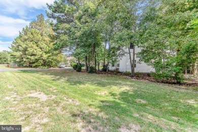 Wonderful Custom Home nestled in the desired golf course on River Run Golf Club in Maryland - for sale on GolfHomes.com, golf home, golf lot