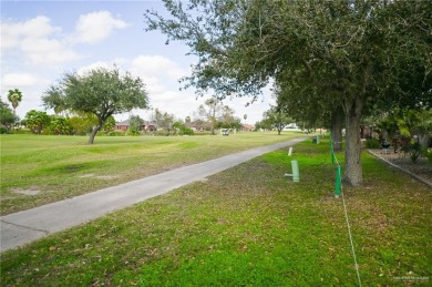 COME ENJOY A RELAXING LIFESTYLE AT THIS 3/2 HOME SITUATED ON on Palacio Real at Monte Cristo in Texas - for sale on GolfHomes.com, golf home, golf lot