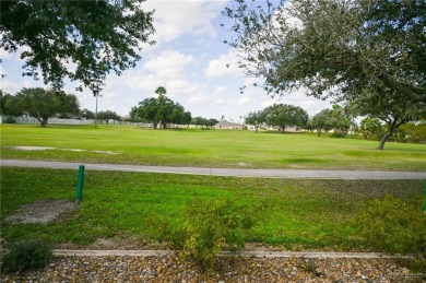 COME ENJOY A RELAXING LIFESTYLE AT THIS 3/2 HOME SITUATED ON on Palacio Real at Monte Cristo in Texas - for sale on GolfHomes.com, golf home, golf lot