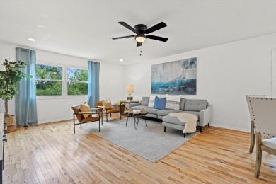 Ready to own in Wauwatosa -- without the heavy price tag? This on Currie Park Golf Club in Wisconsin - for sale on GolfHomes.com, golf home, golf lot