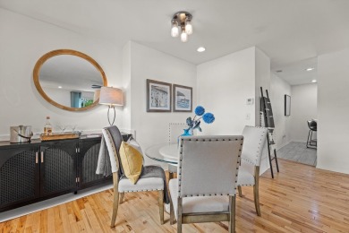 Ready to own in Wauwatosa -- without the heavy price tag? This on Currie Park Golf Club in Wisconsin - for sale on GolfHomes.com, golf home, golf lot
