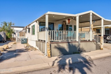 On leased land - Lakeview Escape - Fully Furnished, Steps from on London Bridge Golf Course in Arizona - for sale on GolfHomes.com, golf home, golf lot