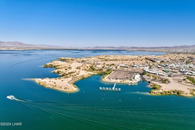On leased land - Lakeview Escape - Fully Furnished, Steps from on London Bridge Golf Course in Arizona - for sale on GolfHomes.com, golf home, golf lot