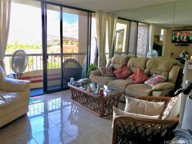 Monte Vista is a high rise building reminiscent of Old Hawaiiana on Ala Wai Golf Course in Hawaii - for sale on GolfHomes.com, golf home, golf lot