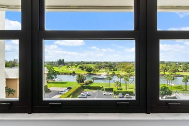 Move right in to this beautifully remodeled corner unit with on North Palm Beach Country Club in Florida - for sale on GolfHomes.com, golf home, golf lot