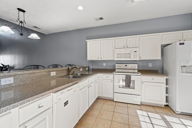 Beautifully updated 3 bedroom 2.5 Bathroom Townhome nestled in on Burning Ridge Golf Course in South Carolina - for sale on GolfHomes.com, golf home, golf lot