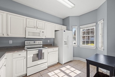 Beautifully updated 3 bedroom 2.5 Bathroom Townhome nestled in on Burning Ridge Golf Course in South Carolina - for sale on GolfHomes.com, golf home, golf lot