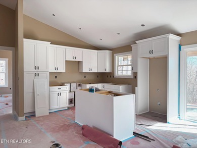 Brand-New Construction in Fairfield Glade! This thoughtfully on Druid Hills Golf Club in Tennessee - for sale on GolfHomes.com, golf home, golf lot